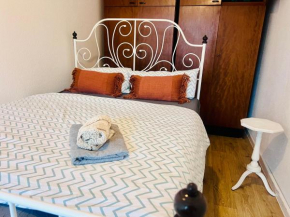 GDR Flat with Rooftop Terrace Zingster Str